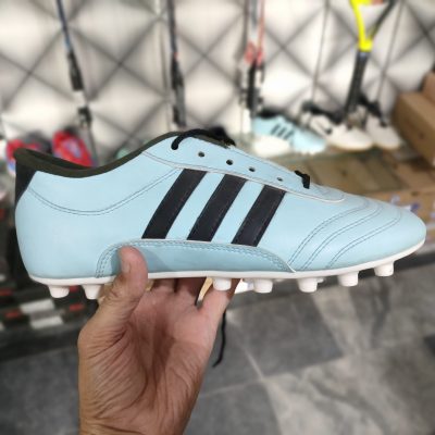 Foot Ball Studes Shoes